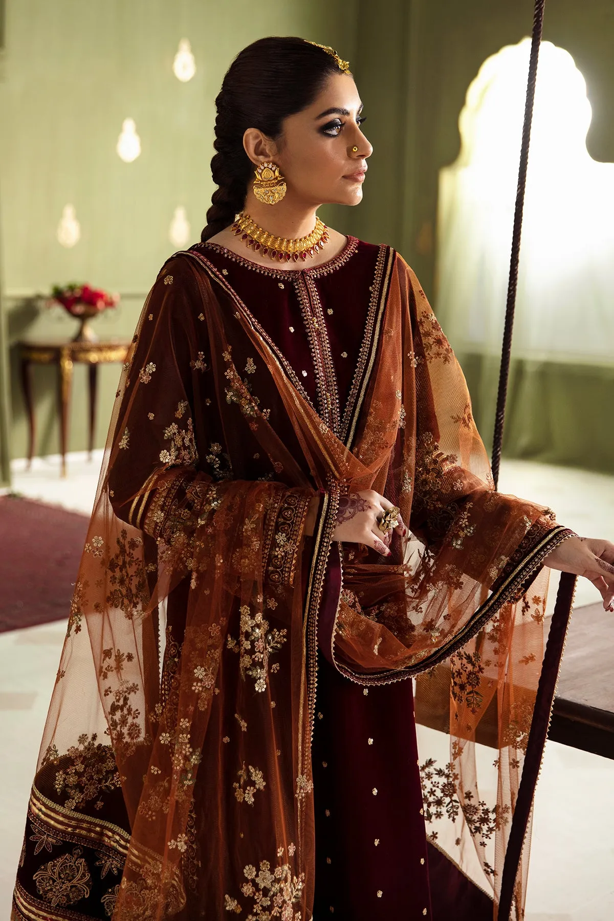 EMBROIDERED VELVET UF-466
