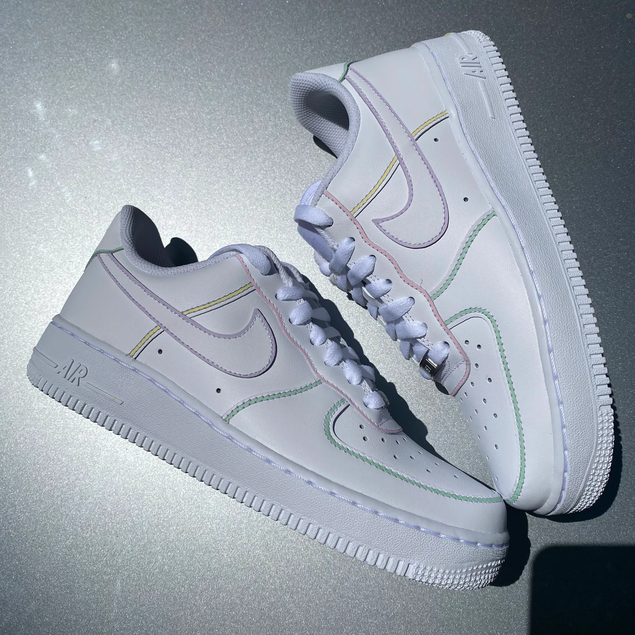 Pastel Outline AF1
